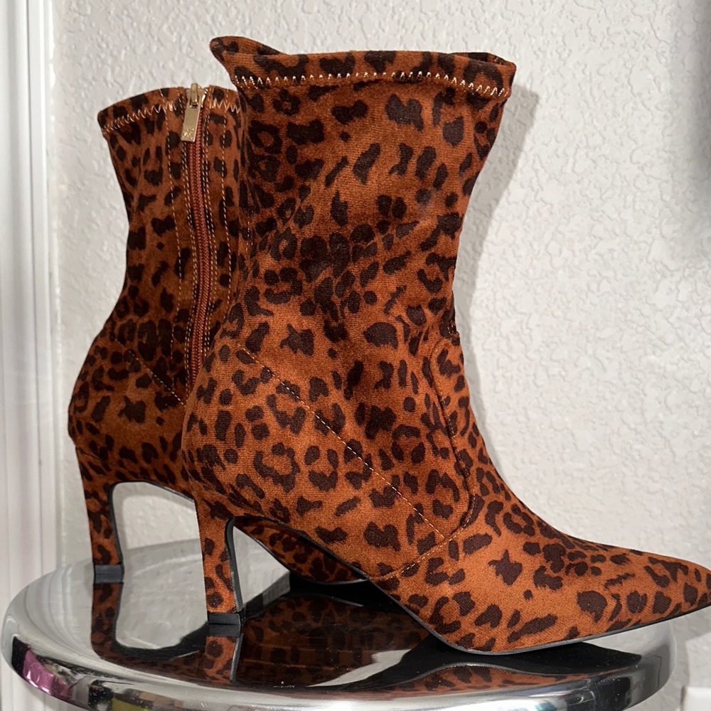 New York & Company Brown Leopard Heeled Boots